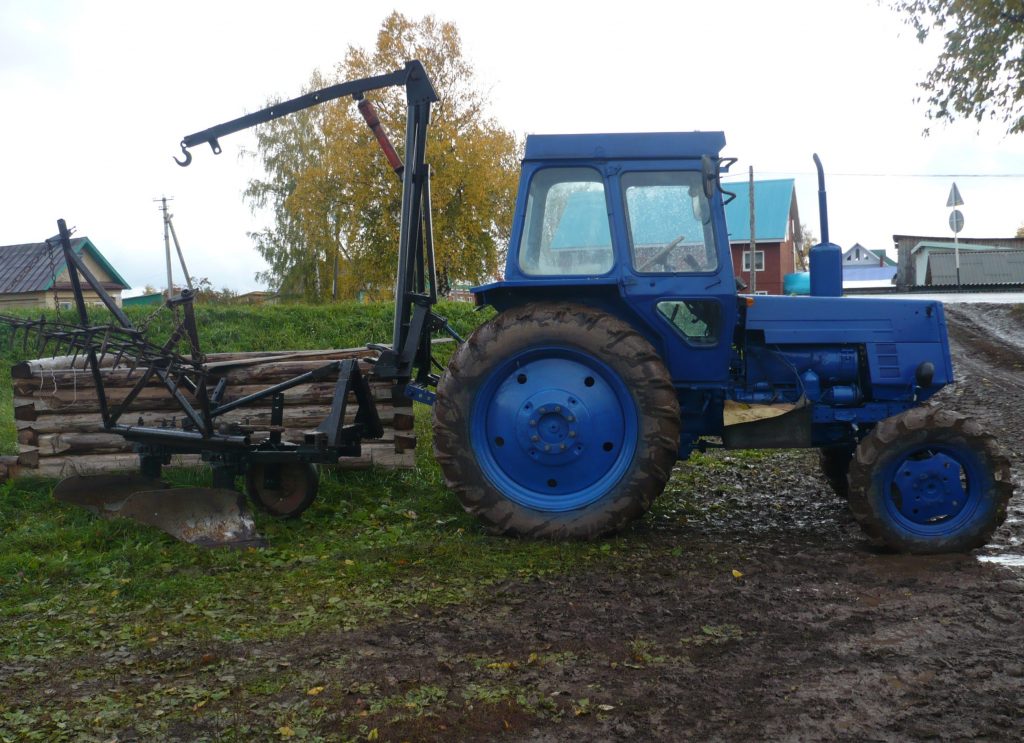 Права на трактор в Валуйках